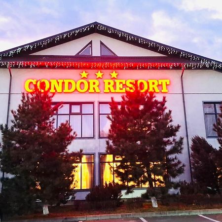 Condor Resort Dulcesti Exterior foto