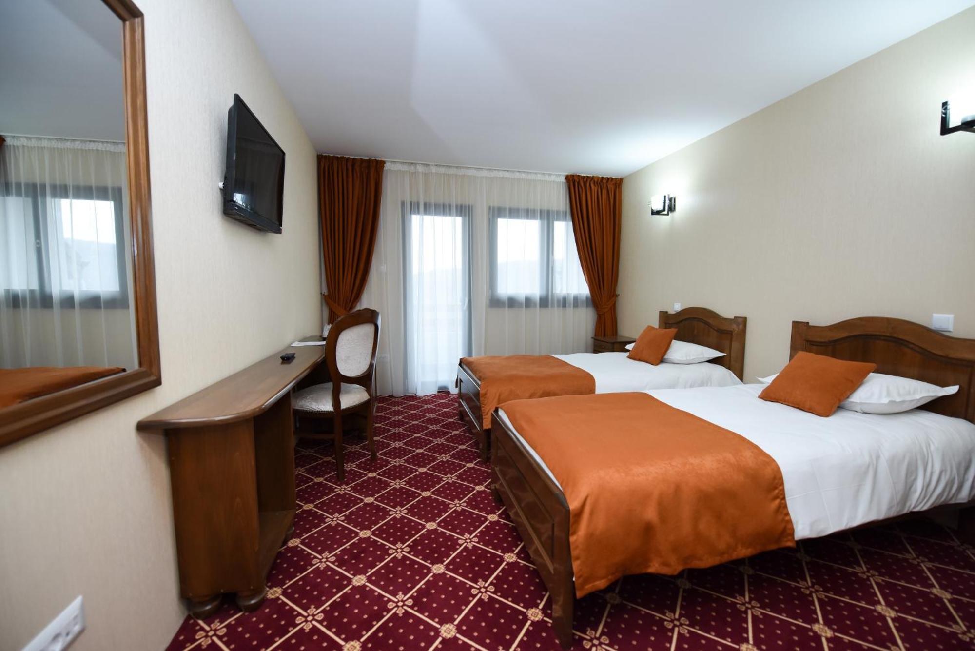 Condor Resort Dulcesti Quarto foto